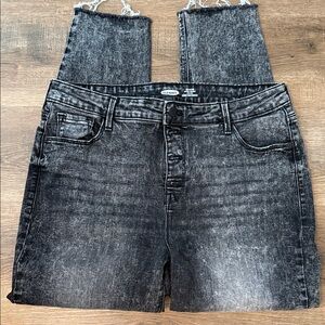 Old Navy Charcoal Ankle Jeans